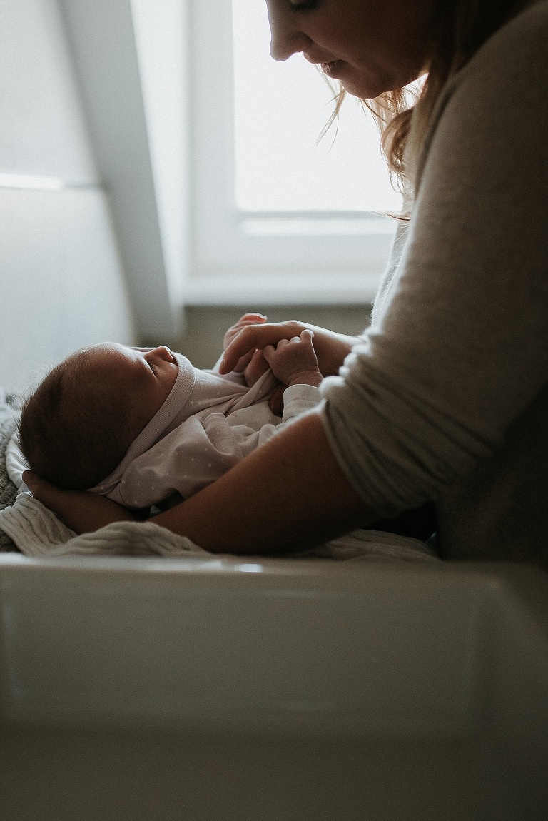 Babyfotograf Landshut, Storytelling Familienfotografie