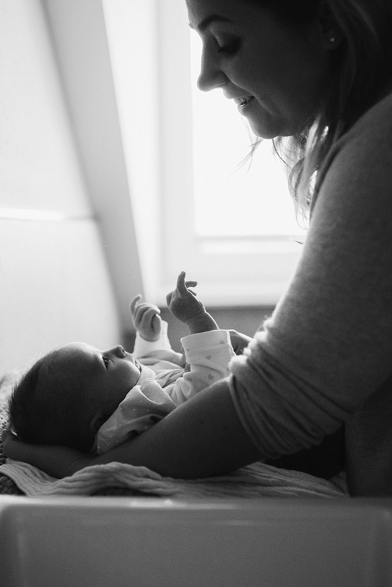 Babyfotograf Landshut, Storytelling Familienfotografie