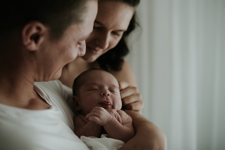 Neugeborenenshooting Erding Sevi Koch 