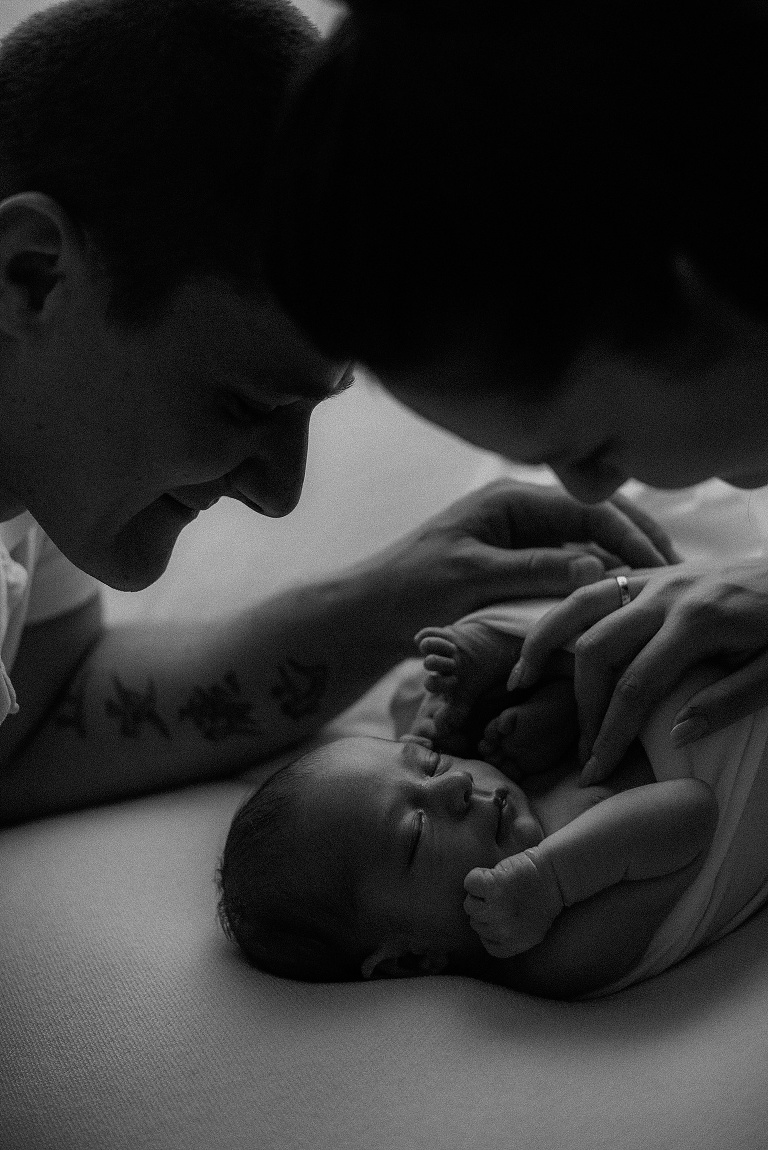 Neugeborenenshooting Erding Sevi Koch 