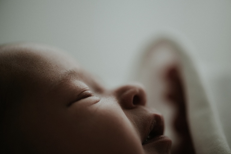 Neugeborenenshooting Erding Sevi Koch 