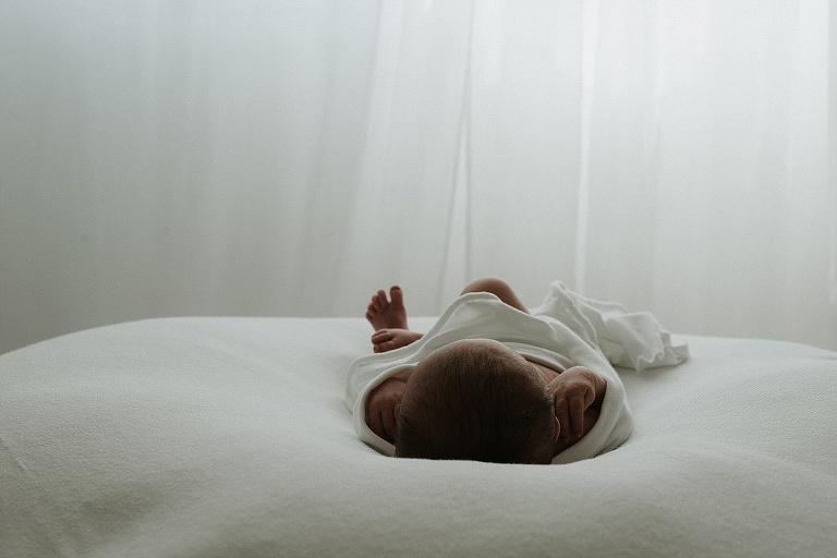 Neugeborenenshooting Erding Sevi Koch 