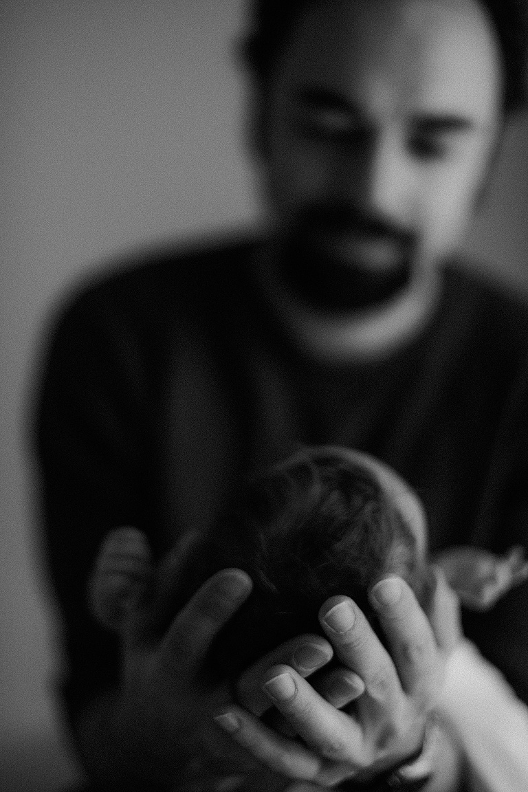 Neugeborenenshooting Landshut, Geburt Erding, Hebamme Moosburg, Sevi Koch, Fotograf Dingolfing