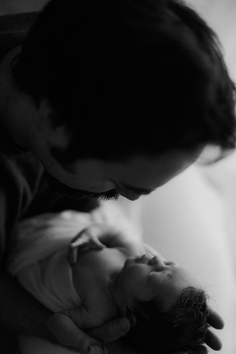 Neugeborenenshooting Landshut, Geburt Erding, Hebamme Moosburg, Sevi Koch, Fotograf Dingolfing