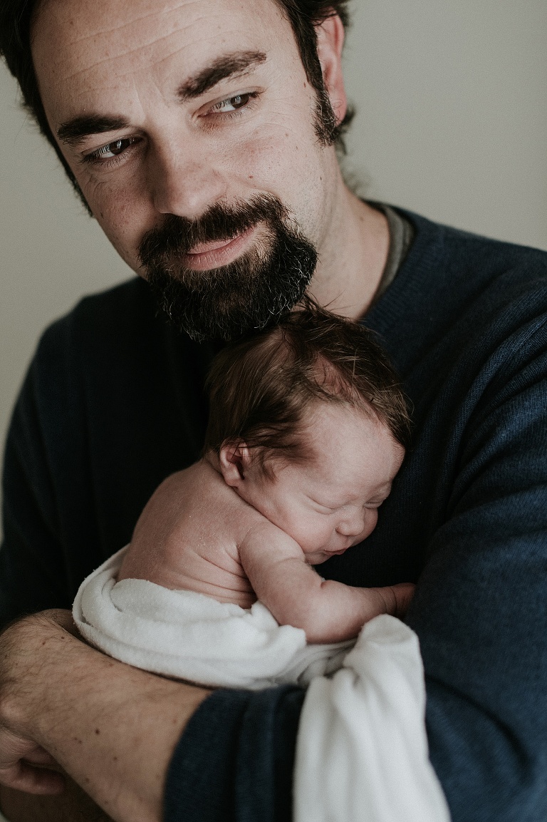 Neugeborenenshooting Landshut, Geburt Erding, Hebamme Moosburg, Sevi Koch, Fotograf Dingolfing