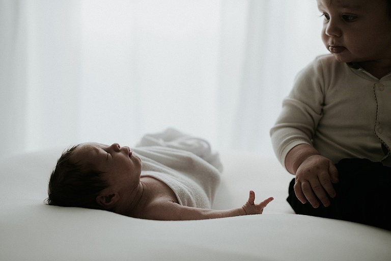 Neugeborenenshooting Landshut, Geburt Erding, Hebamme Moosburg, Sevi Koch, Fotograf Dingolfing