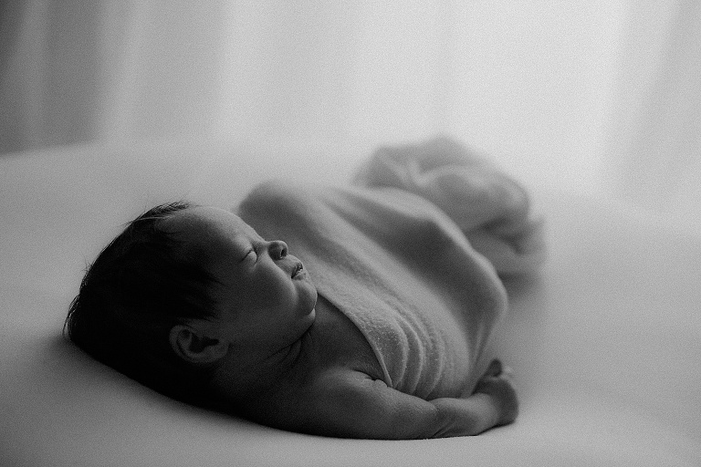 Neugeborenenshooting Landshut, Geburt Erding, Hebamme Moosburg, Sevi Koch, Fotograf Dingolfing