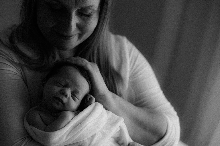 Neugeborenenshooting Landshut, Geburt Erding, Hebamme Moosburg, Sevi Koch, Fotograf Dingolfing