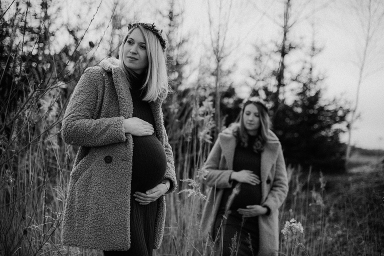 Freundinnenshooting mit Babybauch, Fotograf Eching, Moosburg und Erding 