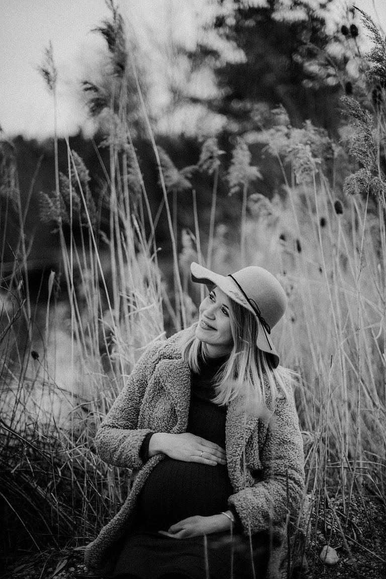 Freundinnenshooting mit Babybauch, Fotograf Eching, Moosburg und Erding 