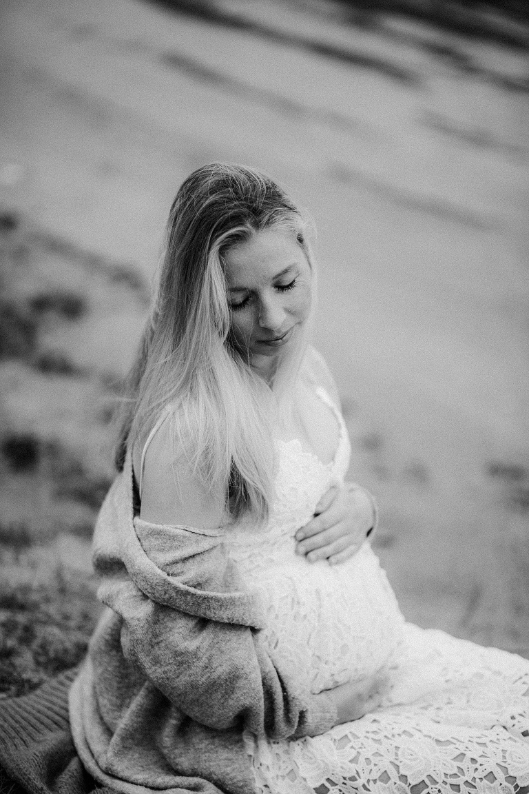 Babybauchbilder in der Natur Sevi Koch 