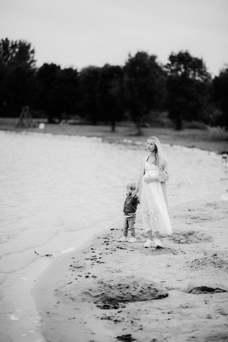Babybauchbilder in der Natur Sevi Koch 