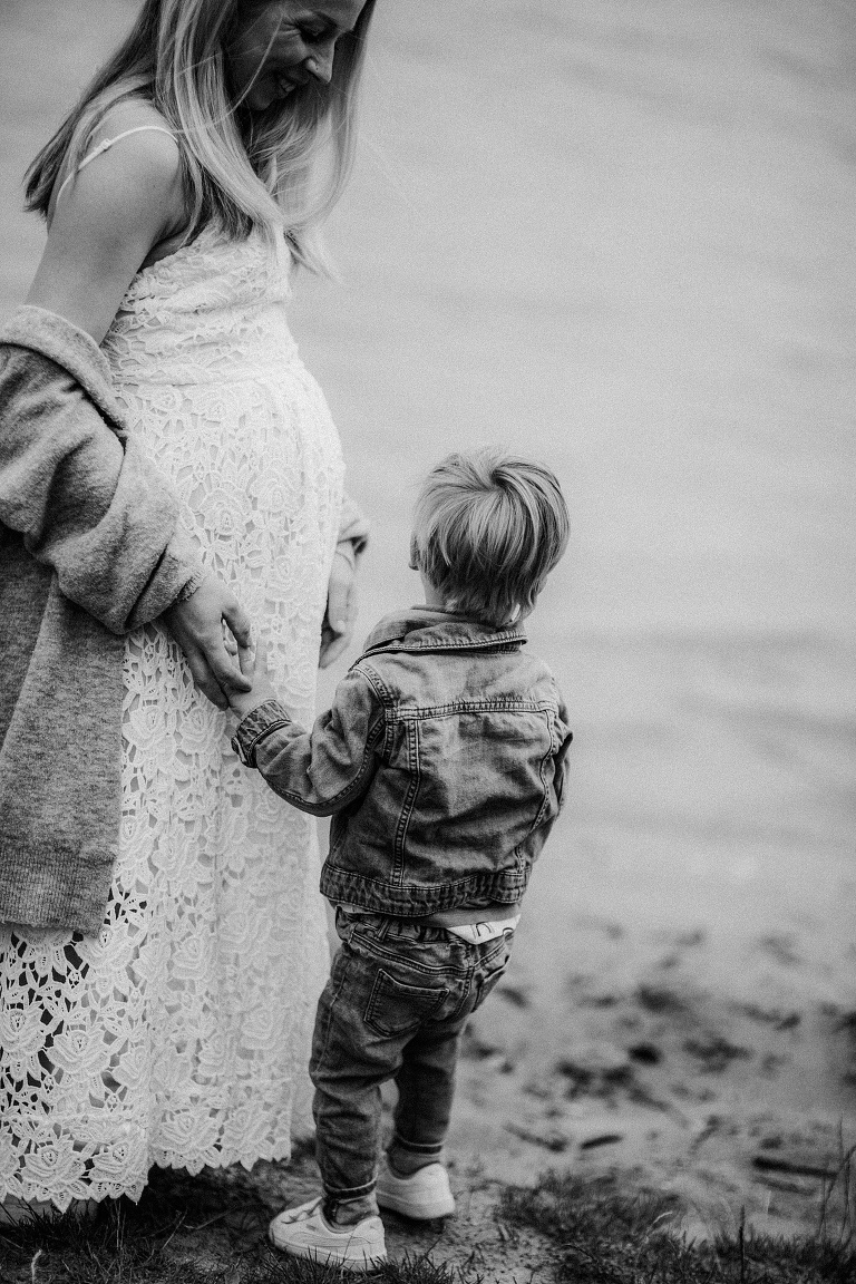 Babybauchbilder in der Natur Sevi Koch 