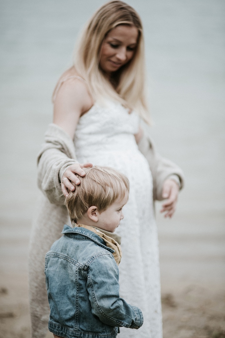 Babybauchbilder in der Natur Sevi Koch 