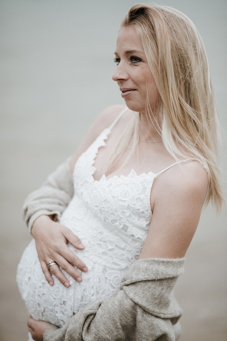 Babybauchbilder in der Natur Sevi Koch 