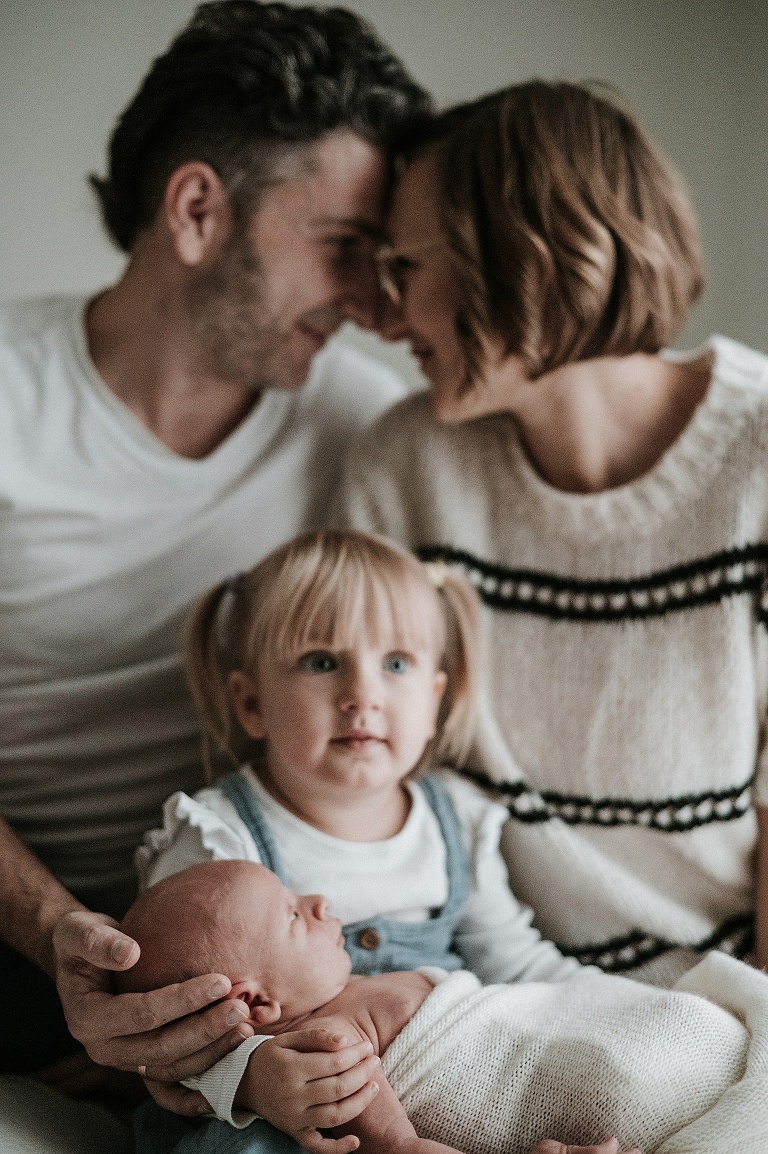 Babybilder Aalen, Babyfotos Bopfingen, Babyfotograf Donau Ries, Sevi Koch, Natürliche Babybilder Bopfingen