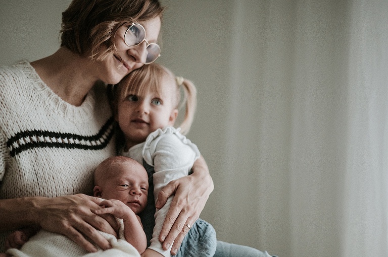 Babybilder Aalen, Babyfotos Bopfingen, Babyfotograf Donau Ries, Sevi Koch, Natürliche Babybilder Bopfingen