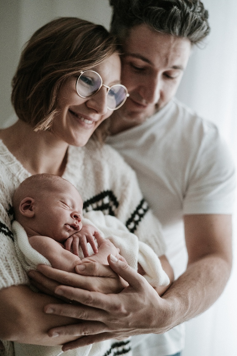 Babybilder Aalen, Babyfotos Bopfingen, Babyfotograf Donau Ries, Sevi Koch, Natürliche Babybilder Bopfingen