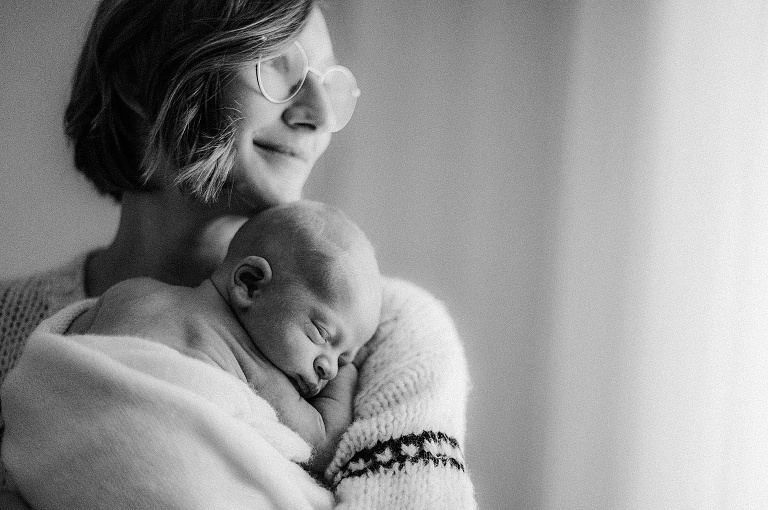 Babybilder Aalen, Babyfotos Bopfingen, Babyfotograf Donau Ries, Sevi Koch, Natürliche Babybilder Bopfingen