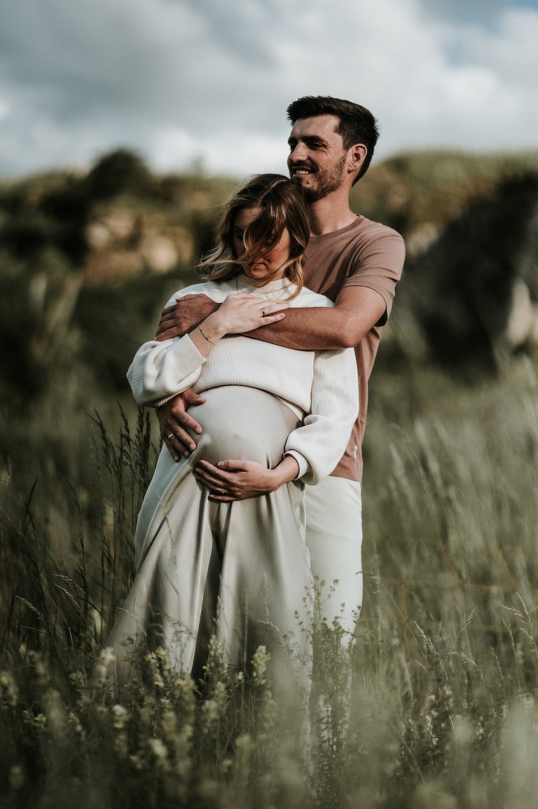 Babybauchbilder Nördlingen, Babybauchfotos Nördlingen, Schwangerschaftsfotografie Ellwangen, Babybilder Ellwangen, Hebamme Nördlingen, Fotograf Dinkelsbühl, Babybilder Maihingen, Babyfotograf Riesbürg, Babybauchbilder Bopfingen