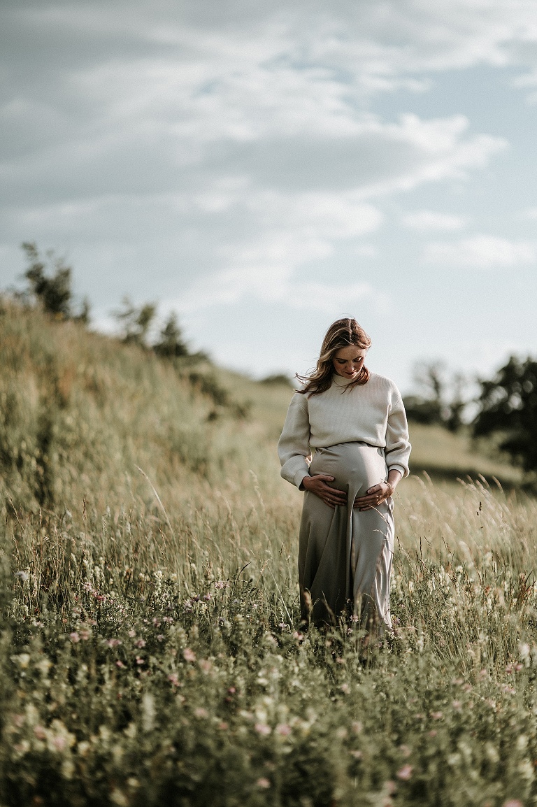 Babybauchbilder Nördlingen, Babybauchfotos Nördlingen, Schwangerschaftsfotografie Ellwangen, Babybilder Ellwangen, Hebamme Nördlingen, Fotograf Dinkelsbühl, Babybilder Maihingen, Babyfotograf Riesbürg, Babybauchbilder Bopfingen